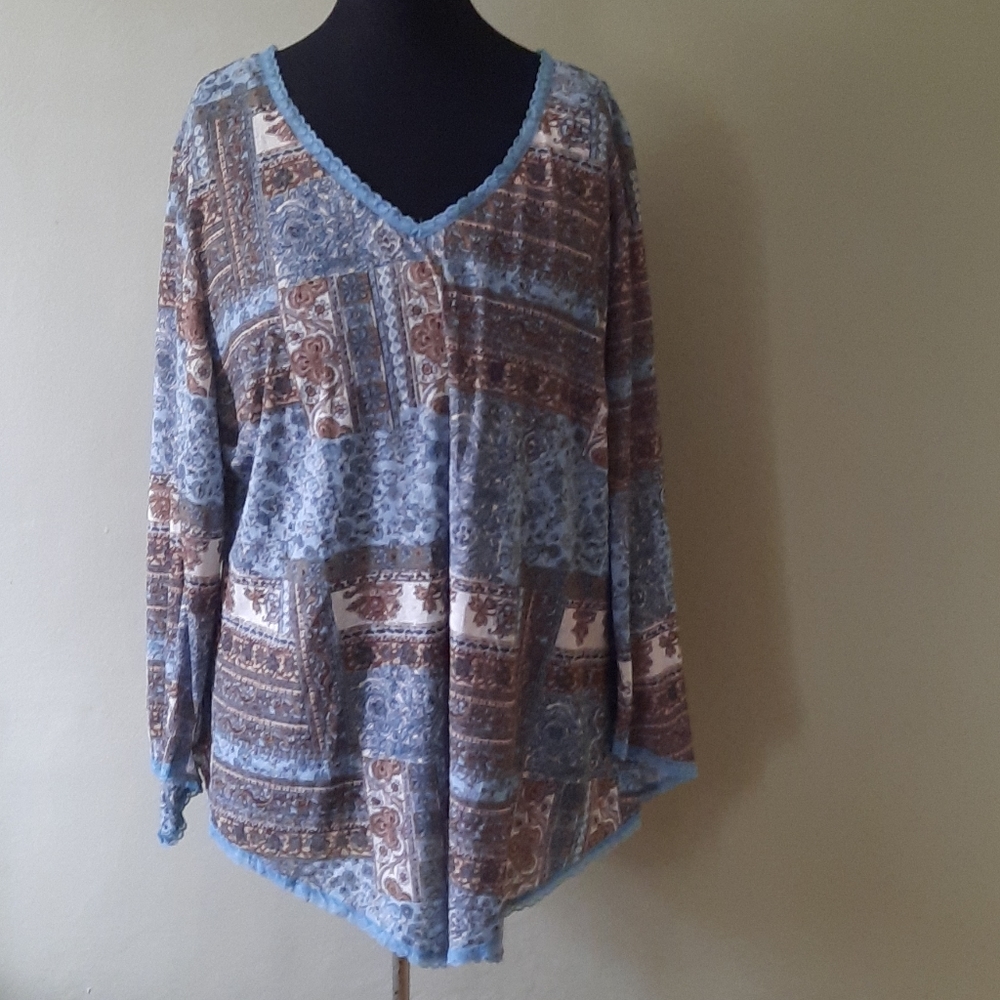 Route 66 blouse with angel sleeves